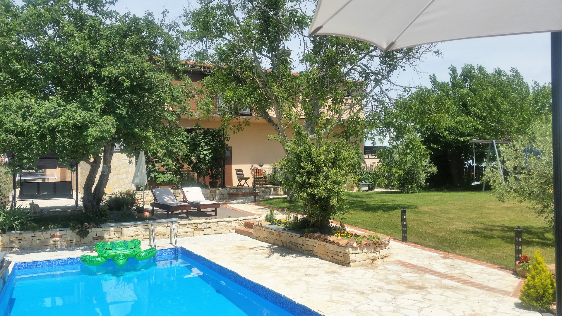 Ferienhaus in Ritosin Brig